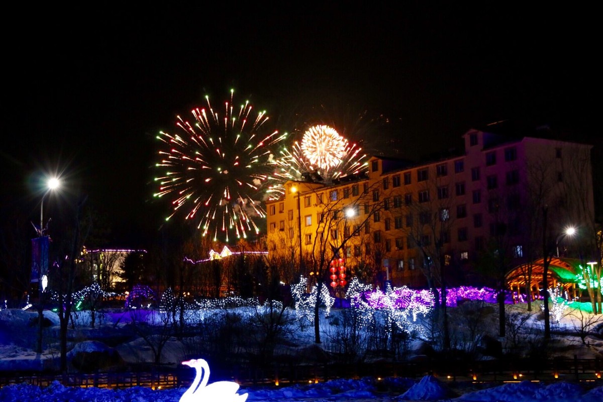 长白山二道白河镇夜景