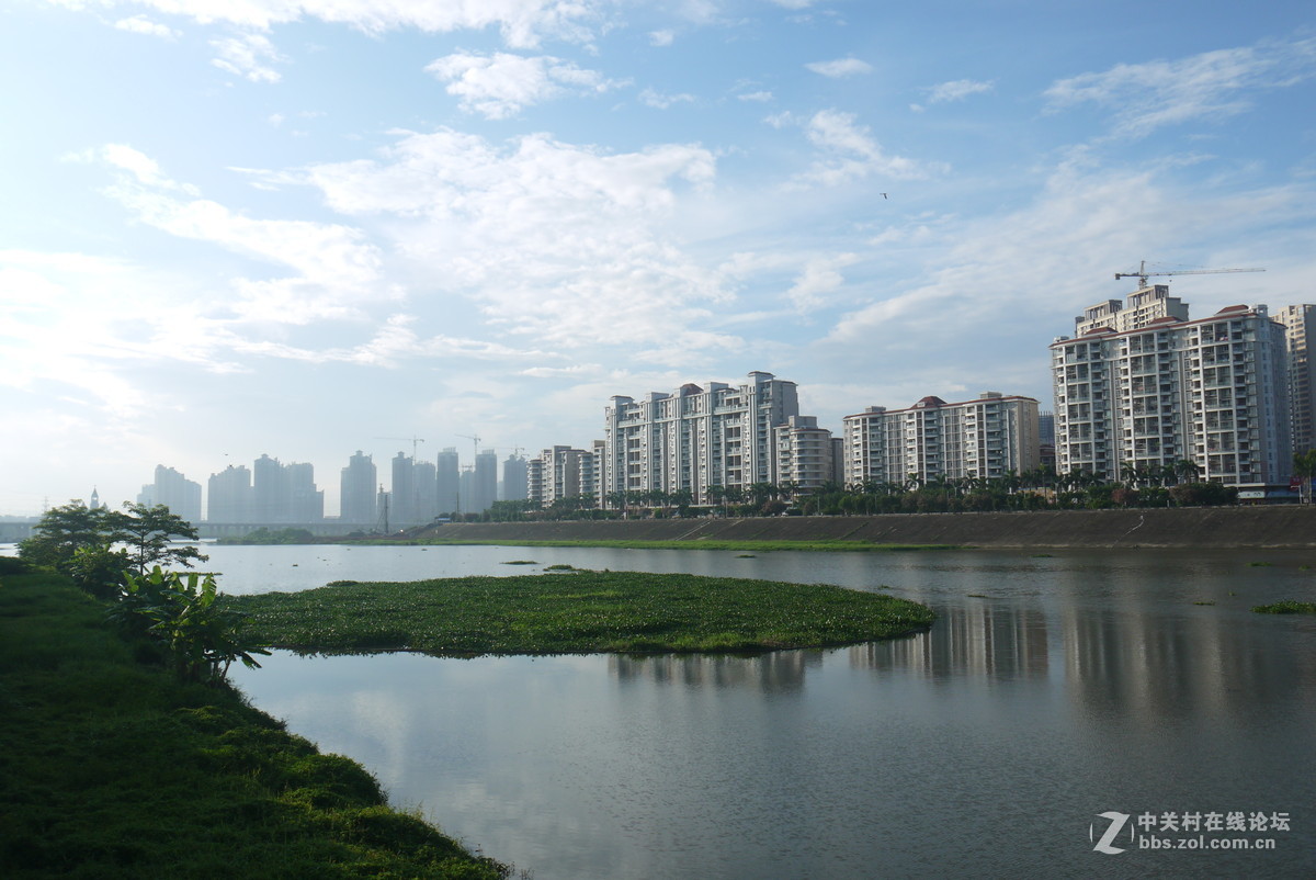 把旧相机拿出来晒晒太阳