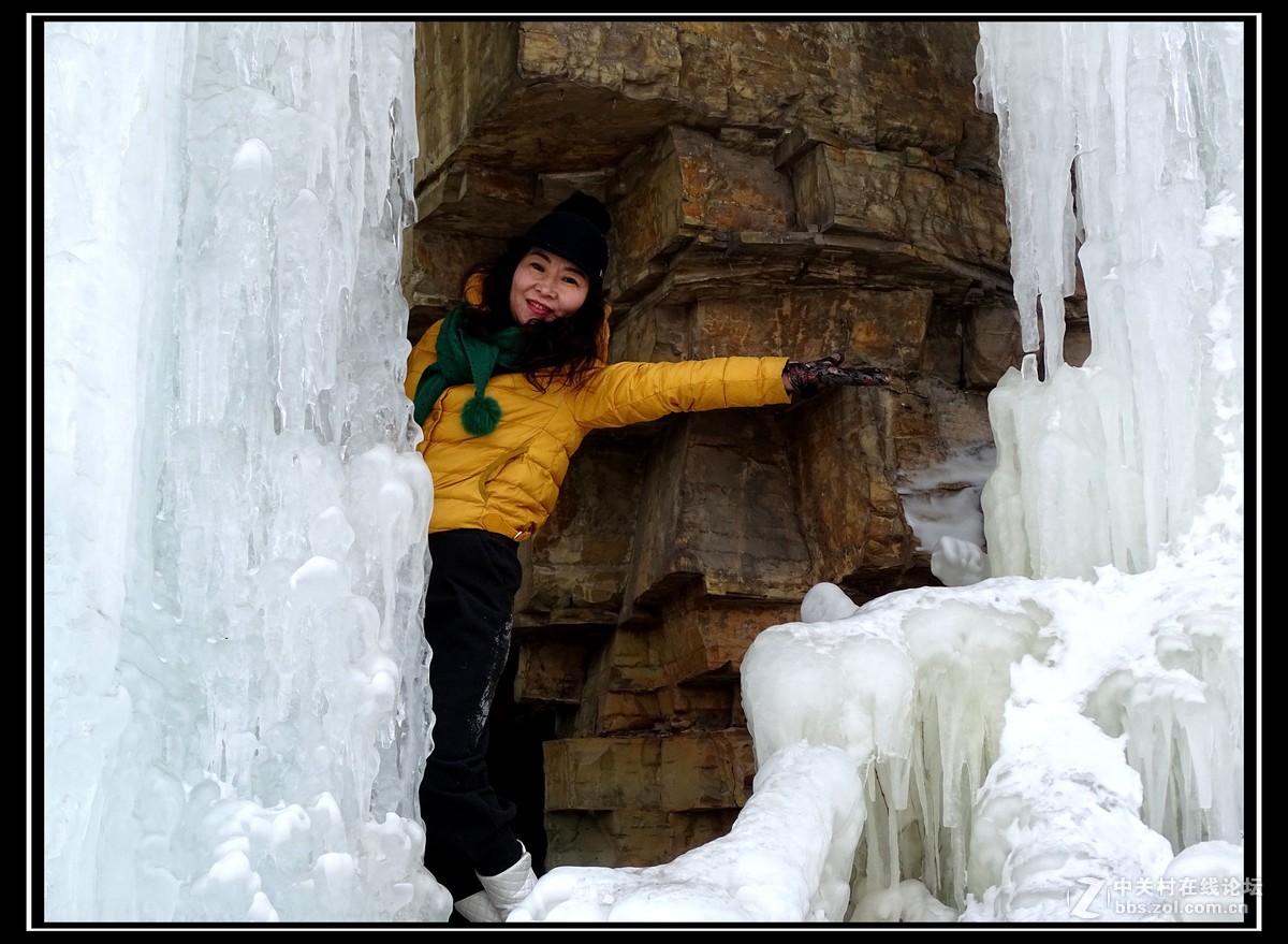 冰瀑奇观——“冰帘洞”