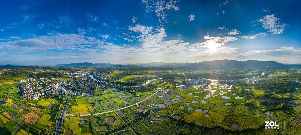 江西吉安：富渼农庄荷花盛开正当时