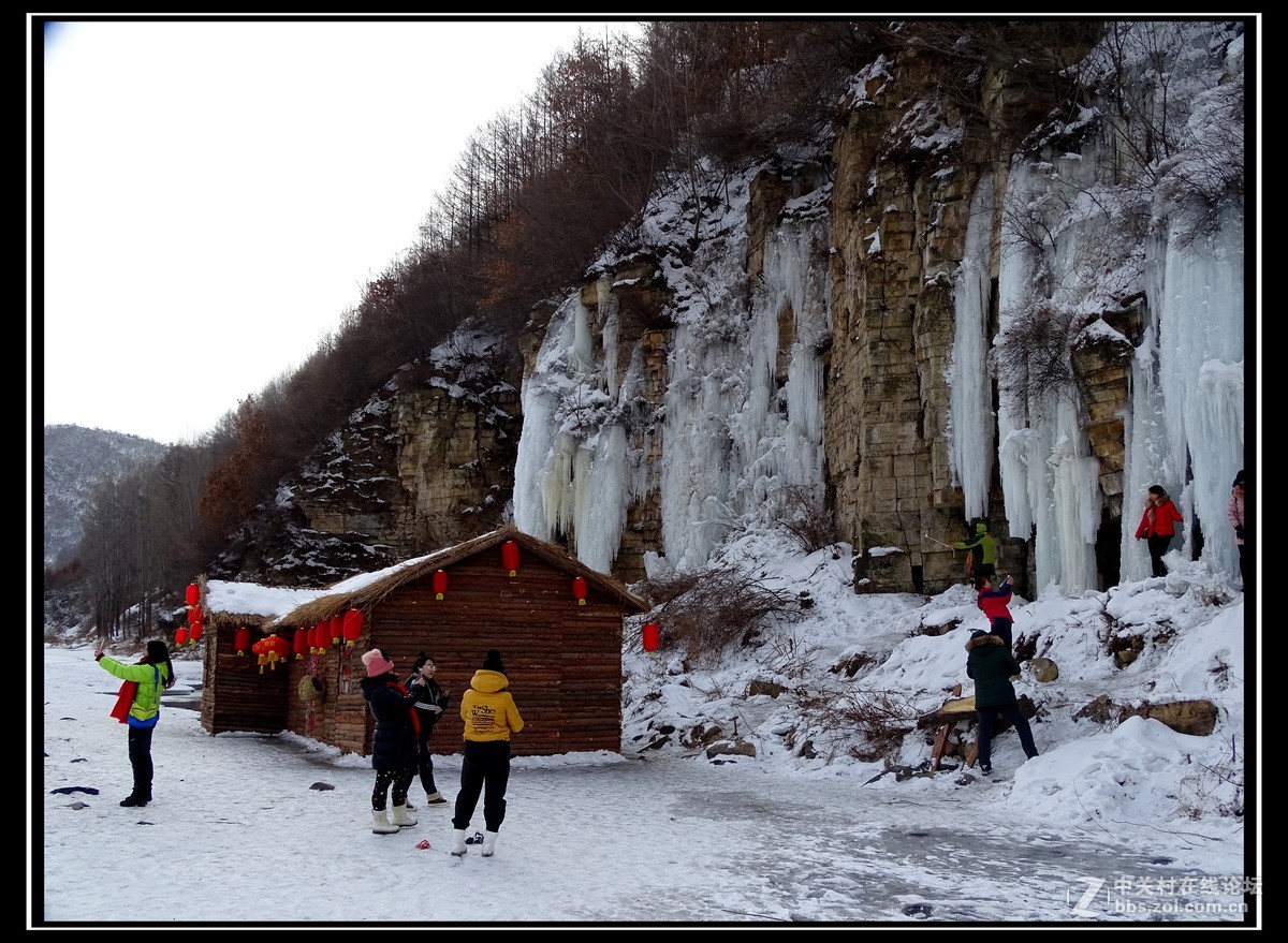 冰瀑奇观——“冰帘洞”