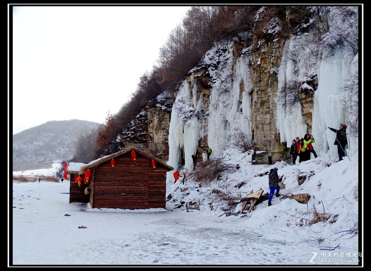 冰瀑奇观——“冰帘洞”