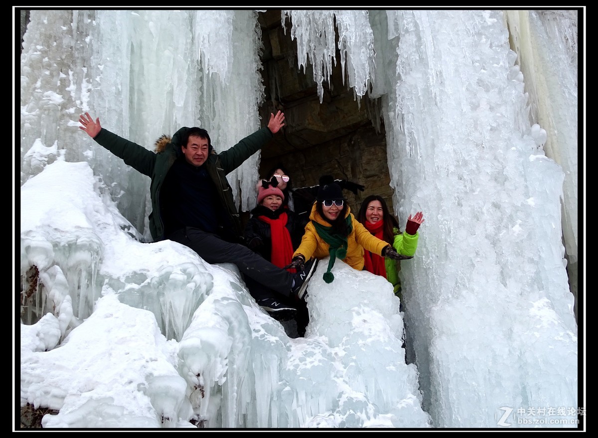 冰瀑奇观——“冰帘洞”