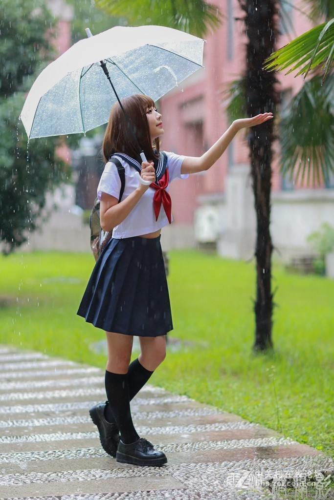 《蓝衣白衫》《蓝衣白衫》