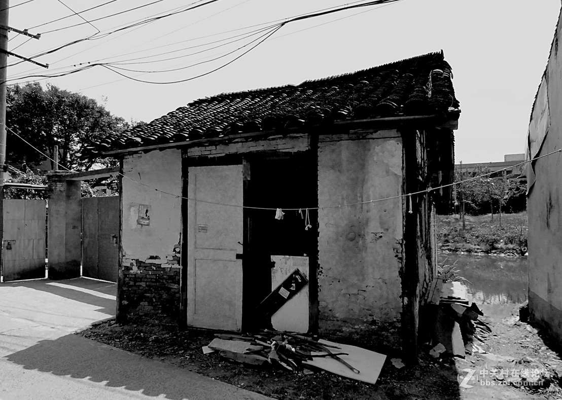 黑白画映 老街故事