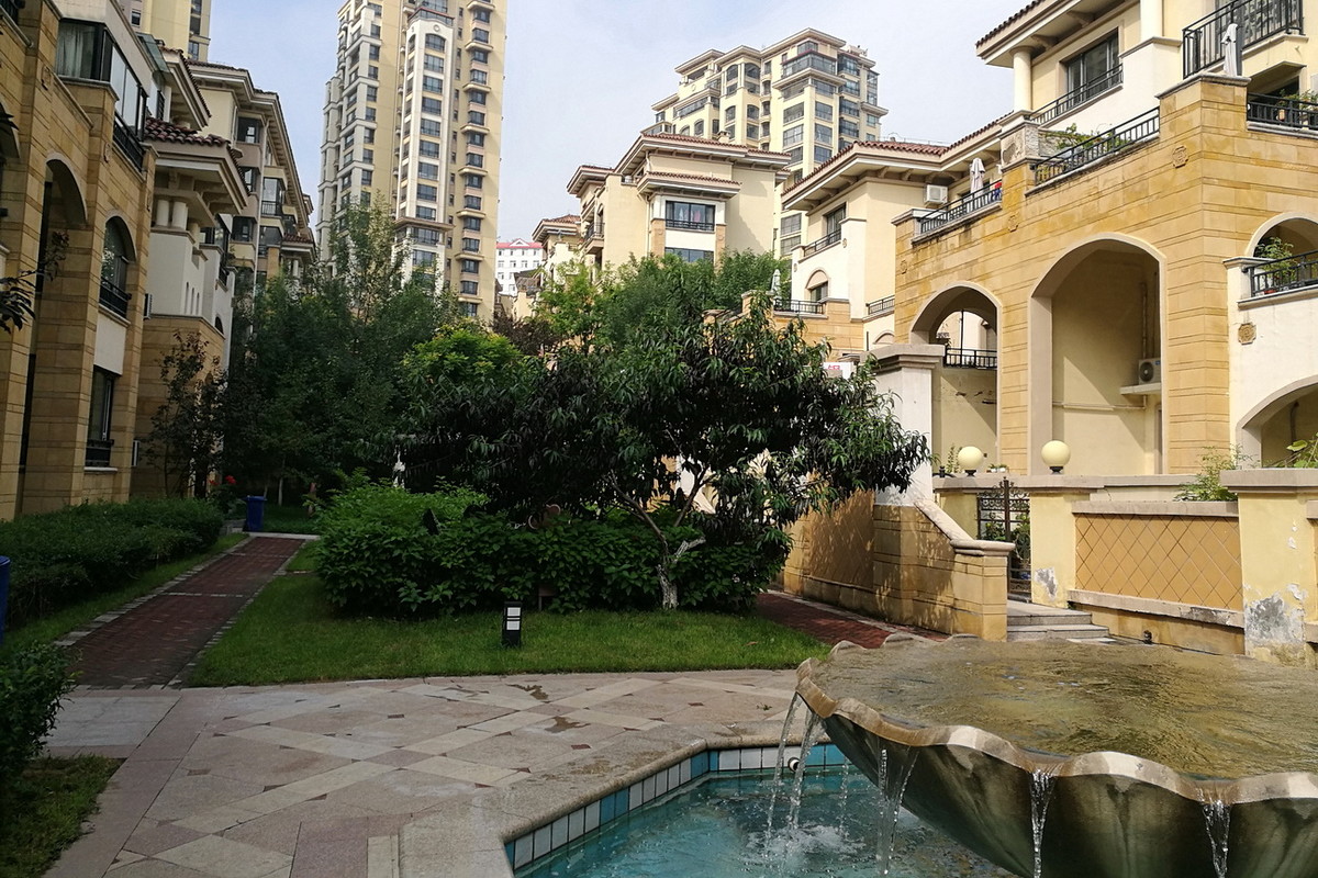 手机随拍承德水榭花都小区