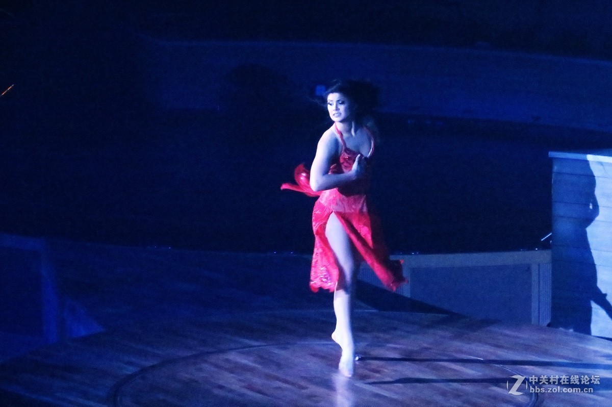 邮轮上的精彩演出——《星海传奇》之（四）