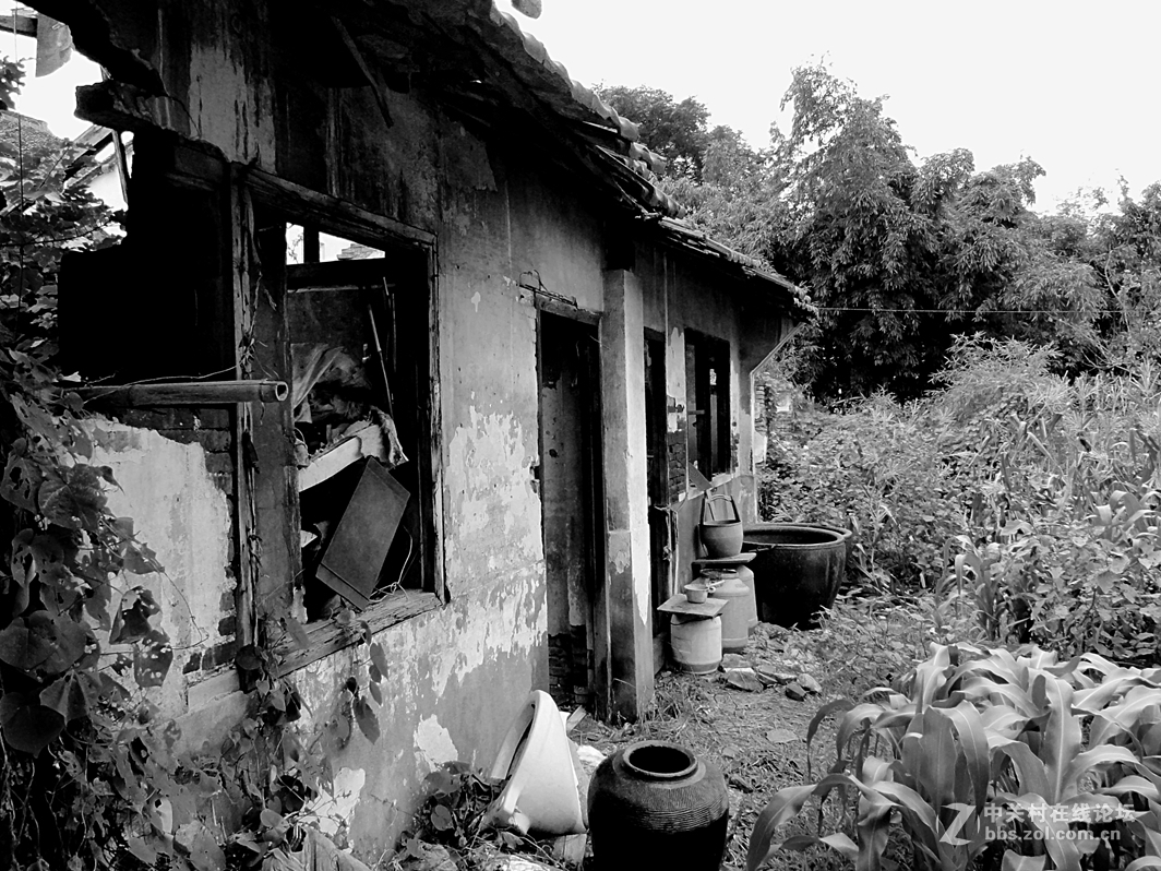 黑白画映 老街故事