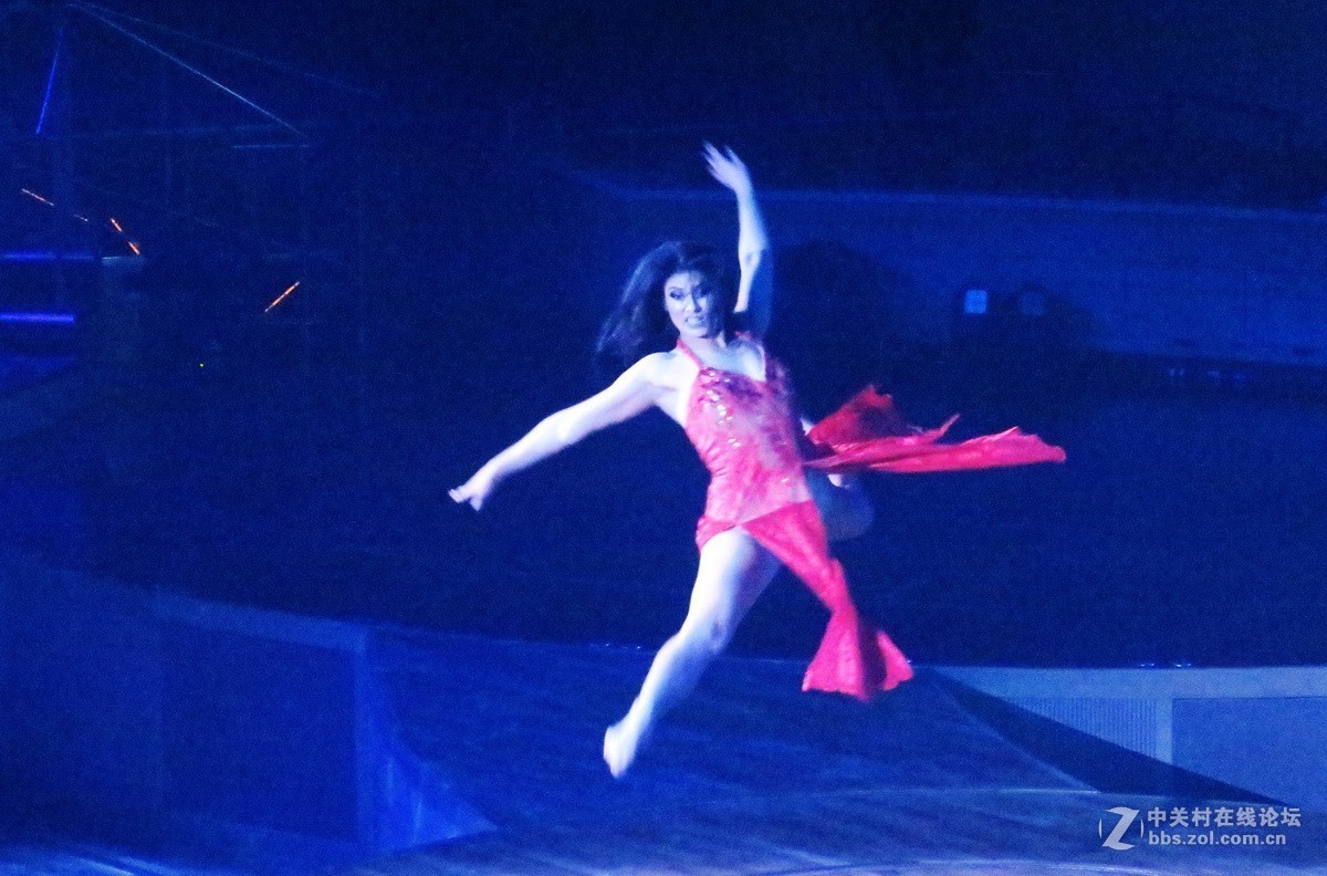 邮轮上的精彩演出——《星海传奇》之（四）