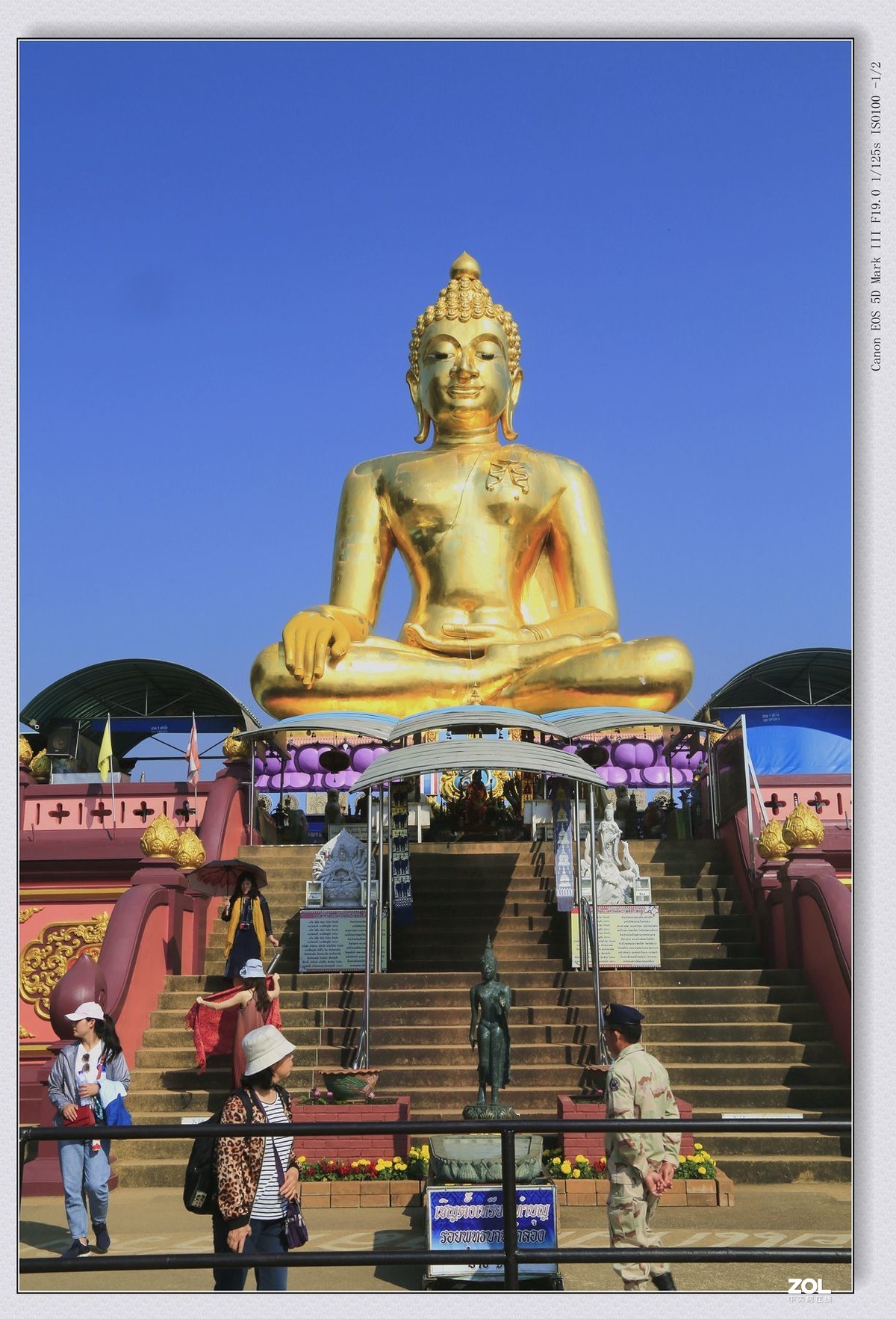 泰国清莱观光旅游之四————一眼看三国的金三角