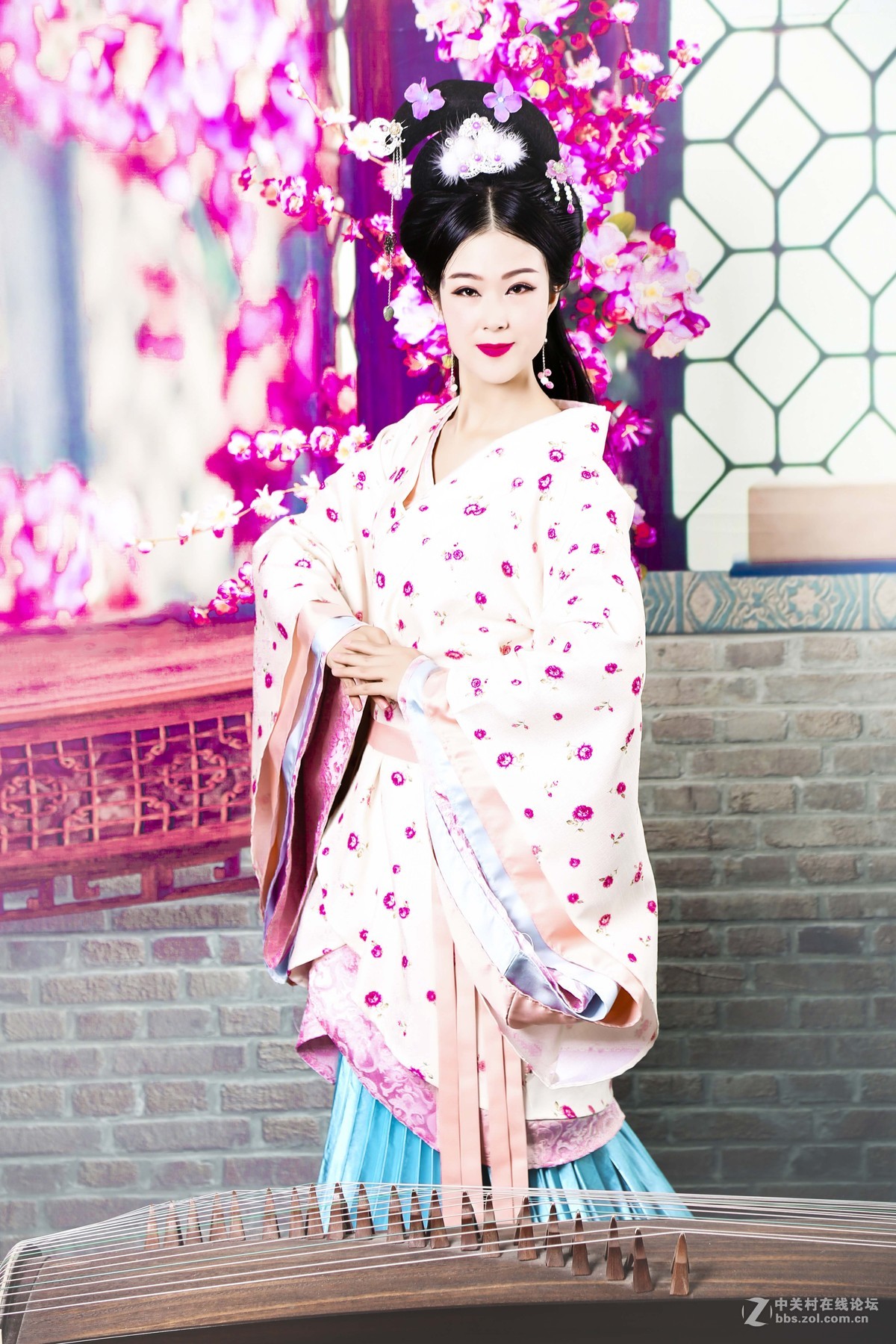 求助后期调色，望大师给予知道，感激不尽