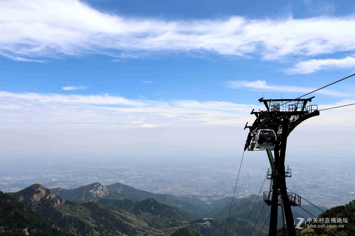 2016表白日与泰山奶奶亲密接触一把