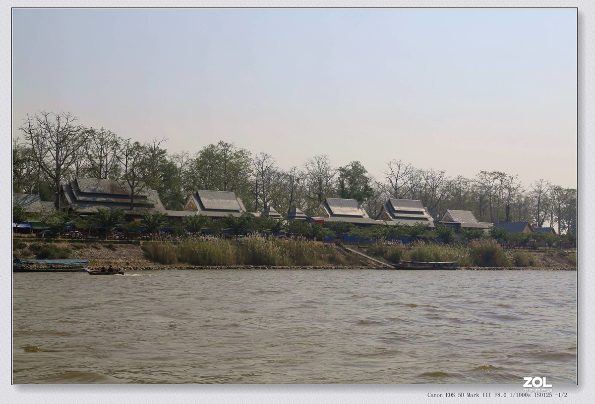 泰国清莱观光旅游之四————一眼看三国的金三角