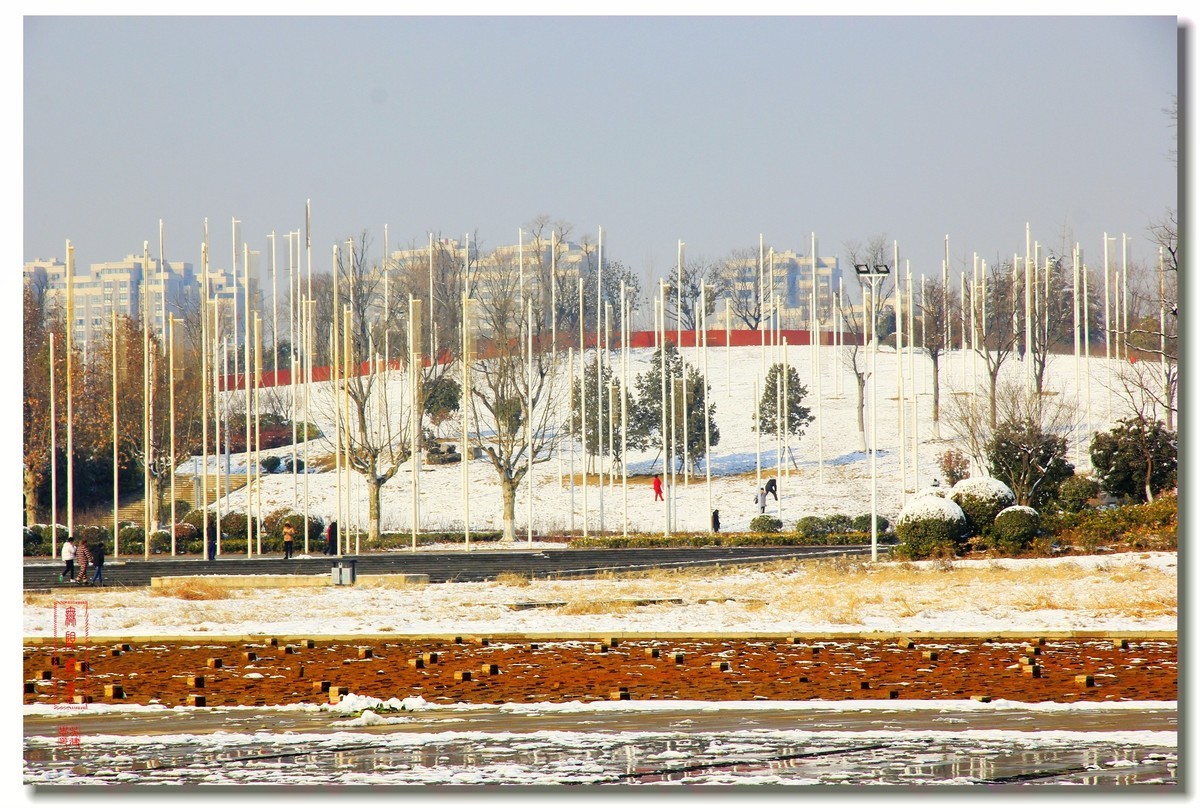 #佳能月赛-冬日精彩#雪后沛县之新城广场景色