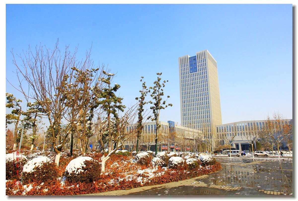 #佳能月赛-冬日精彩#雪后沛县之新城广场景色