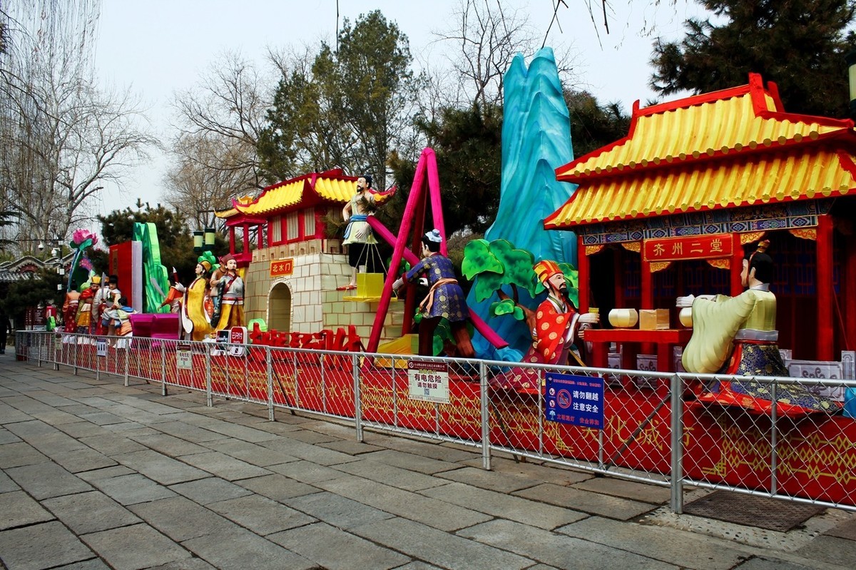 猪年末尾趵突泉灯展随拍。