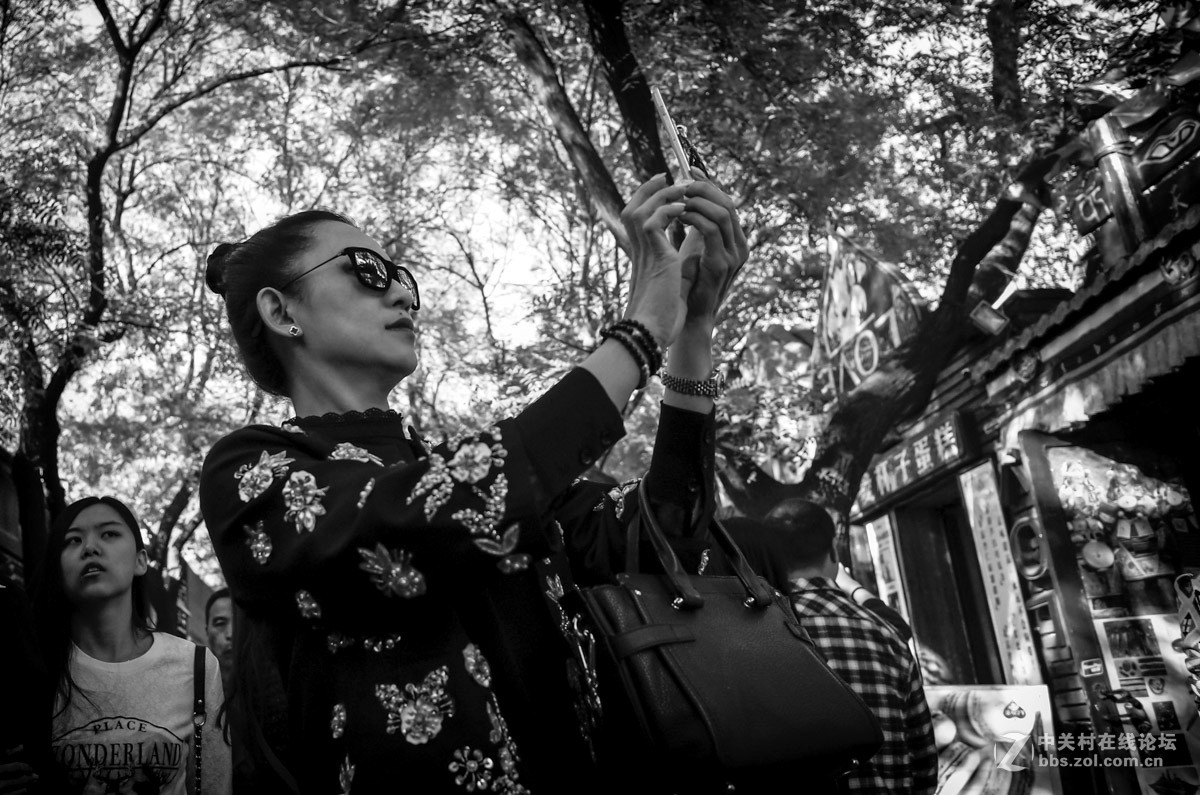 一组街上黑白盲拍
