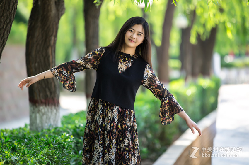 年华似水，青春万岁!