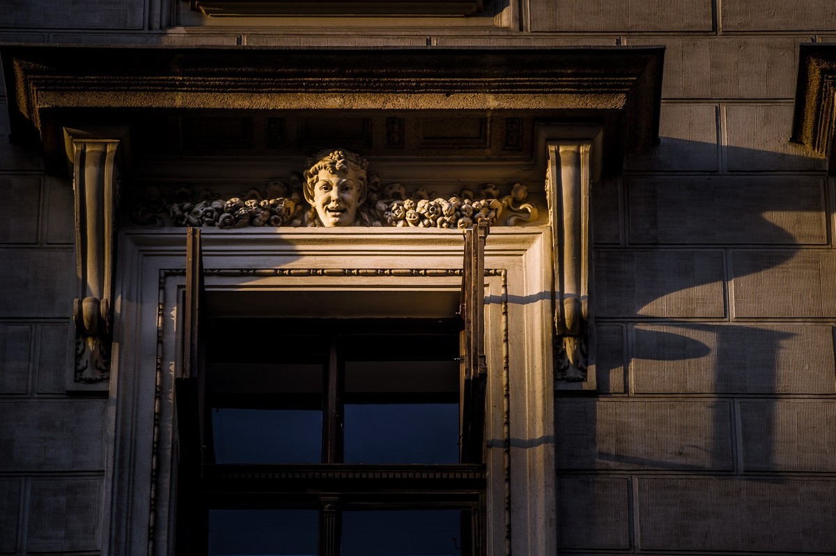 匈 牙 利 雕 塑 拾 零