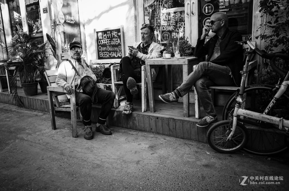 一组街上黑白盲拍