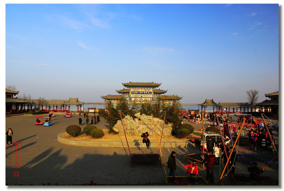 年气中湿地风景