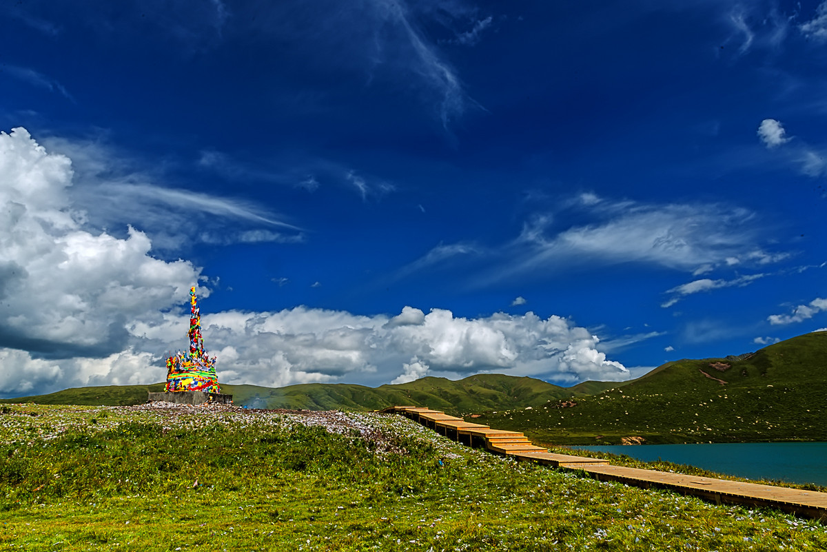 西北风光    青海   《年宝玉则地质公园》