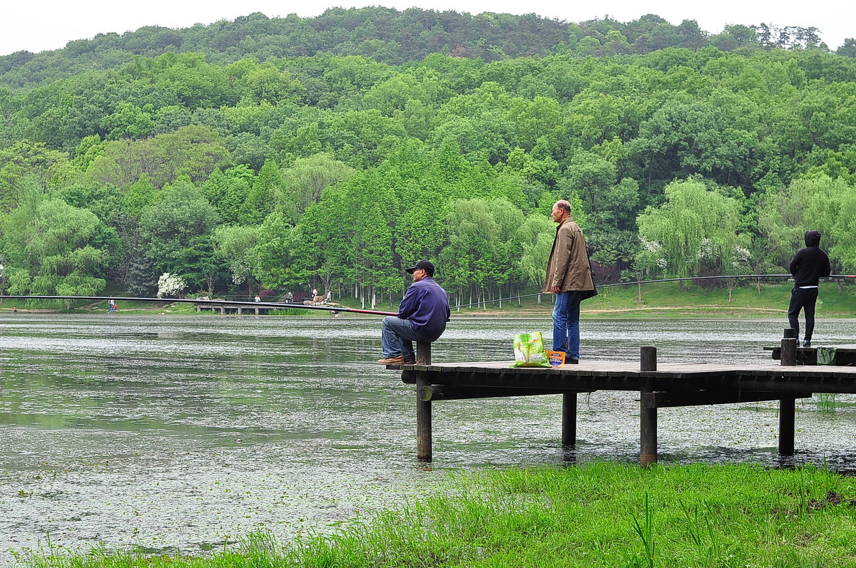 钓鱼是休闲