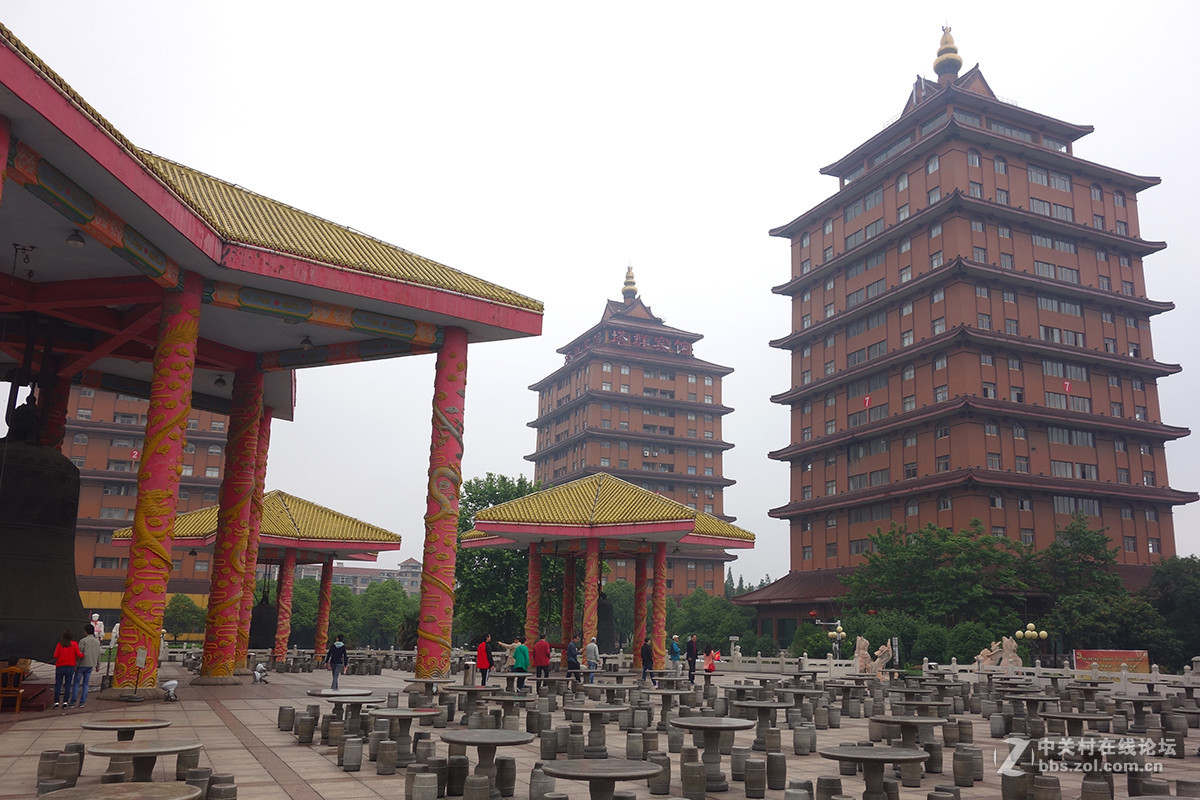 走进中国第一村——华西村（二）