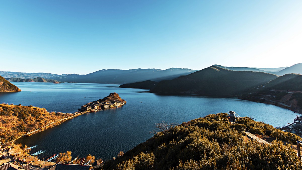 认真拍好每一张照片。