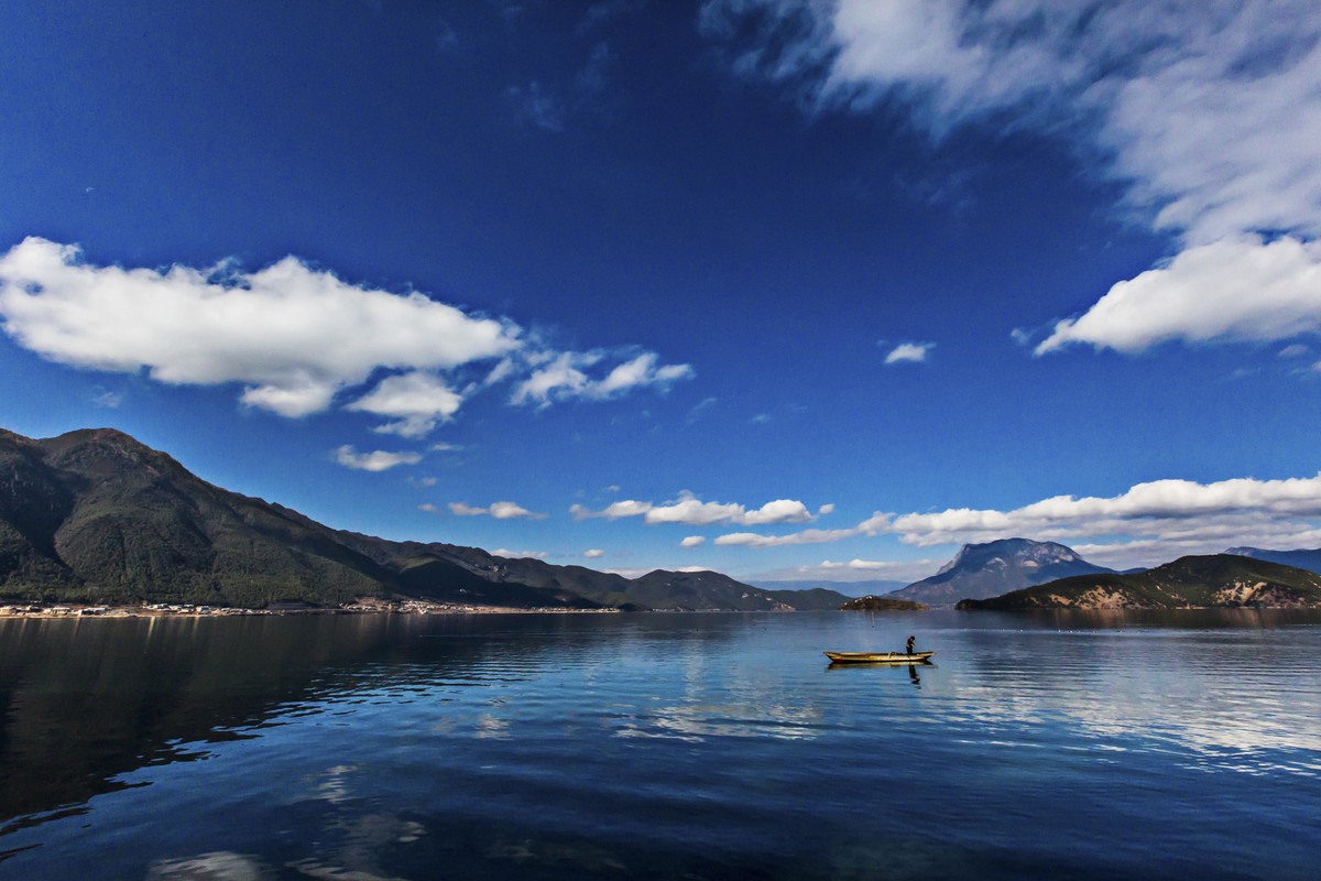 认真拍好每一张照片。