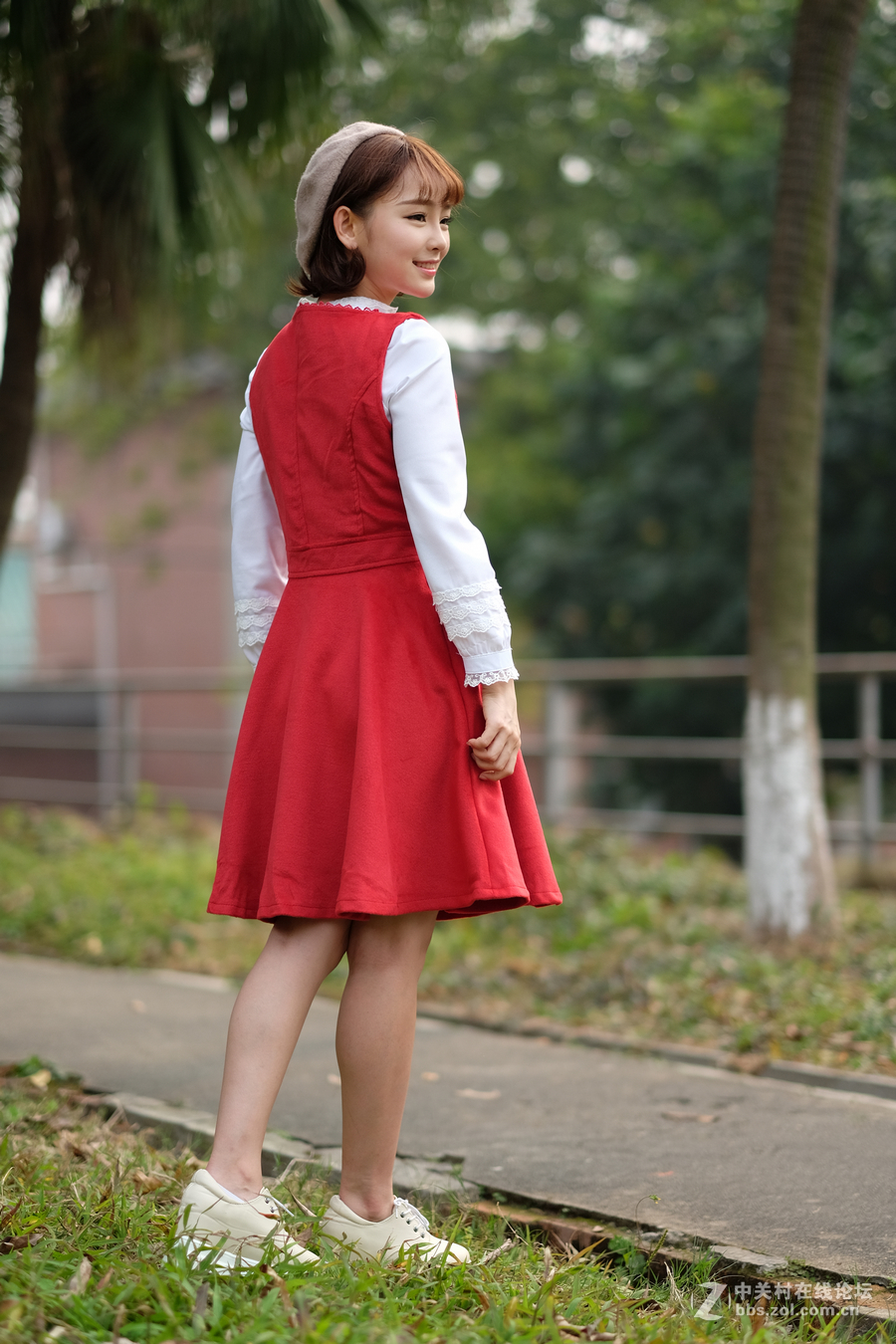 来1辑全身人像丹婷