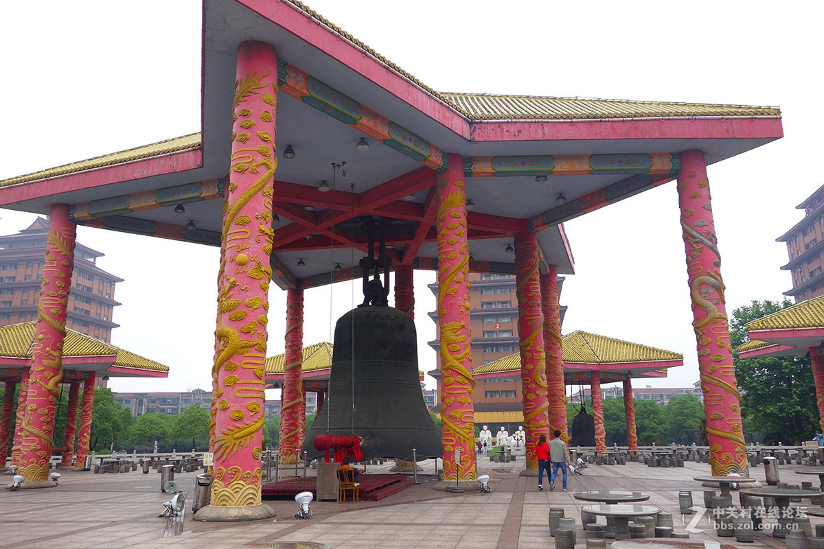 走进中国第一村——华西村（二）