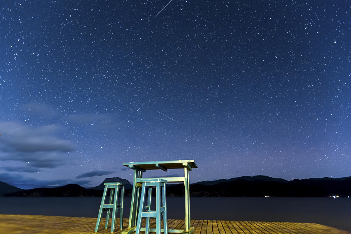 认真拍好每一张照片。