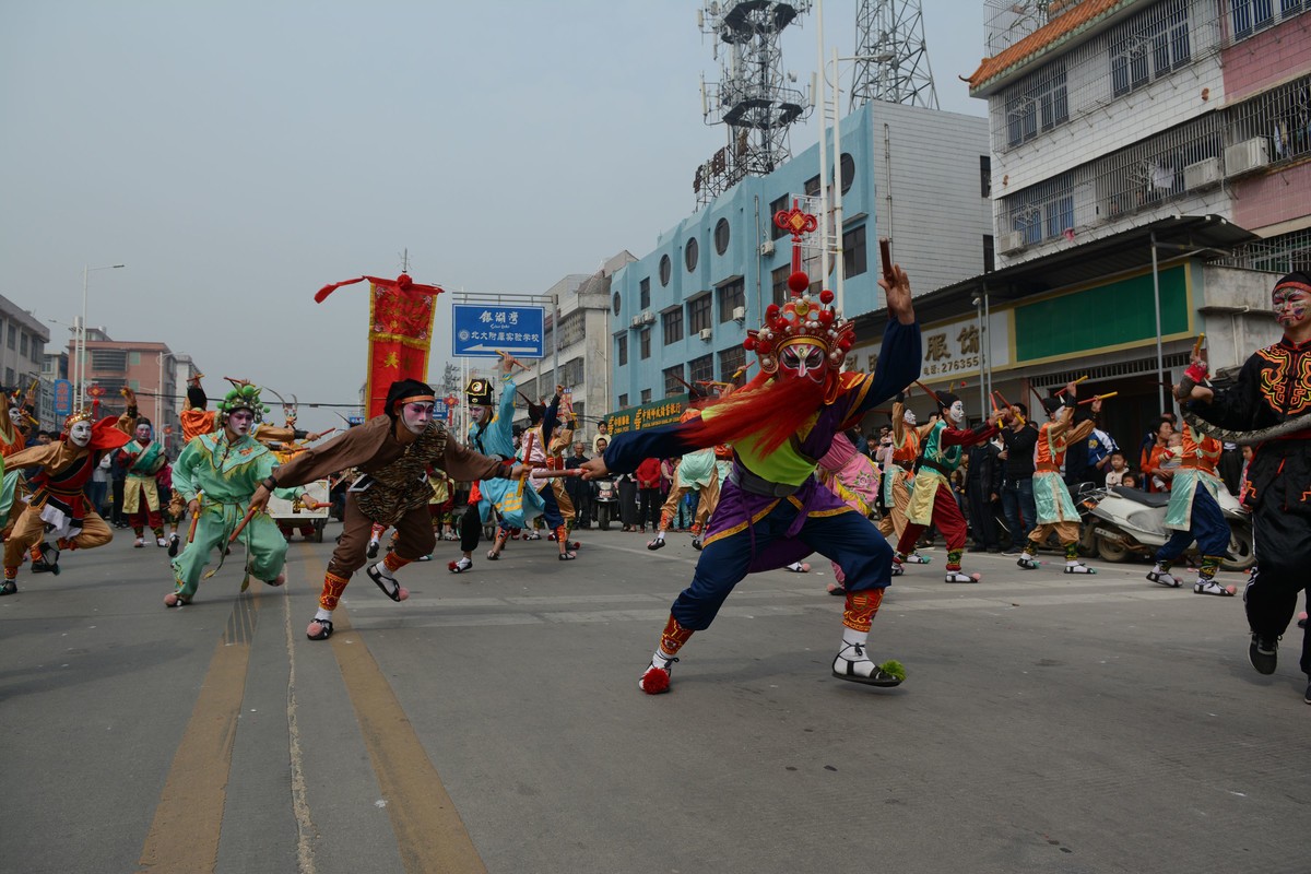 潮汕地区游神活动里湖镇普侨区后寮村老爷出游摄影里湖茶佬