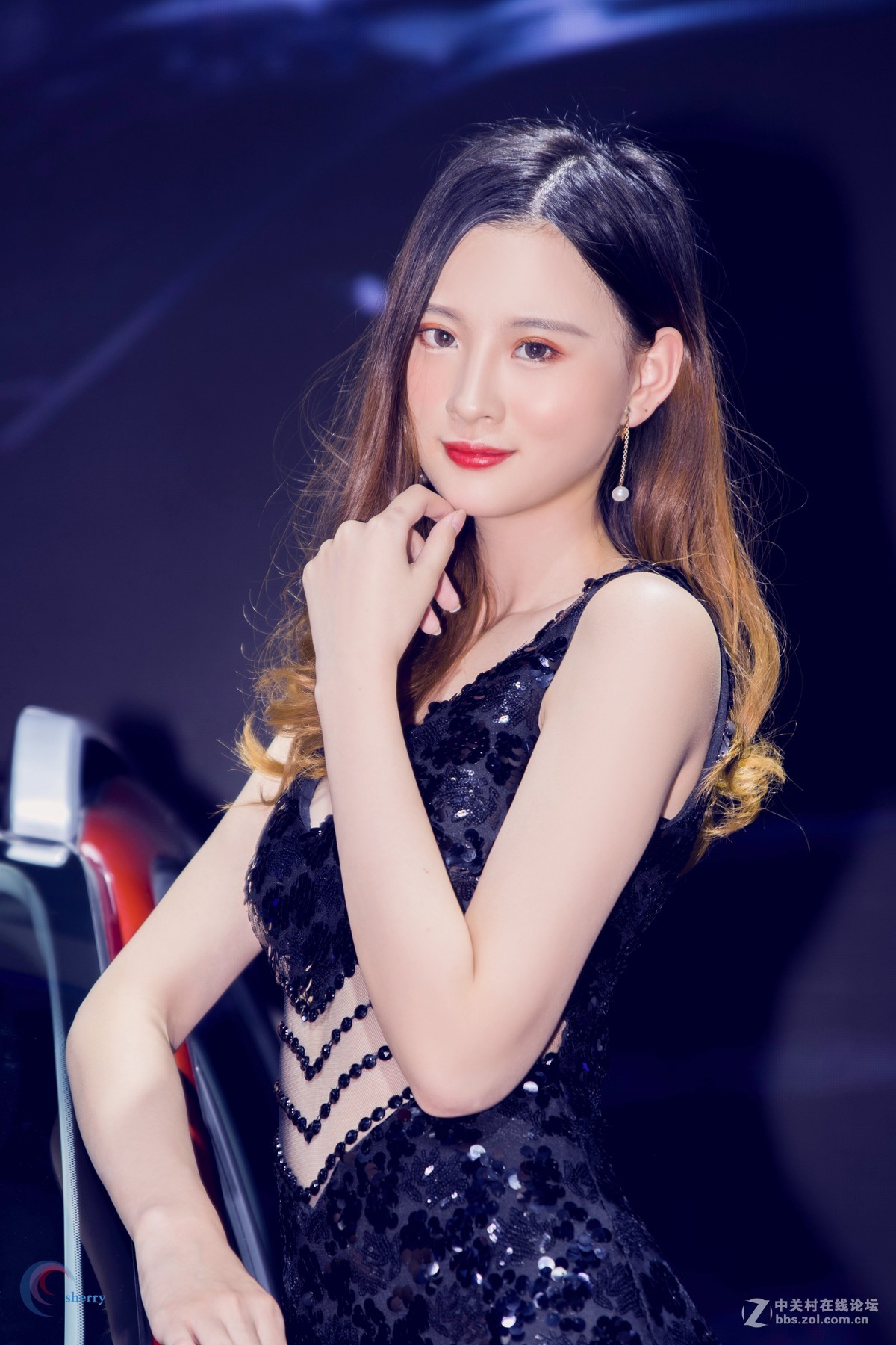 2018南京国际汽博会   满屏都是小仙女