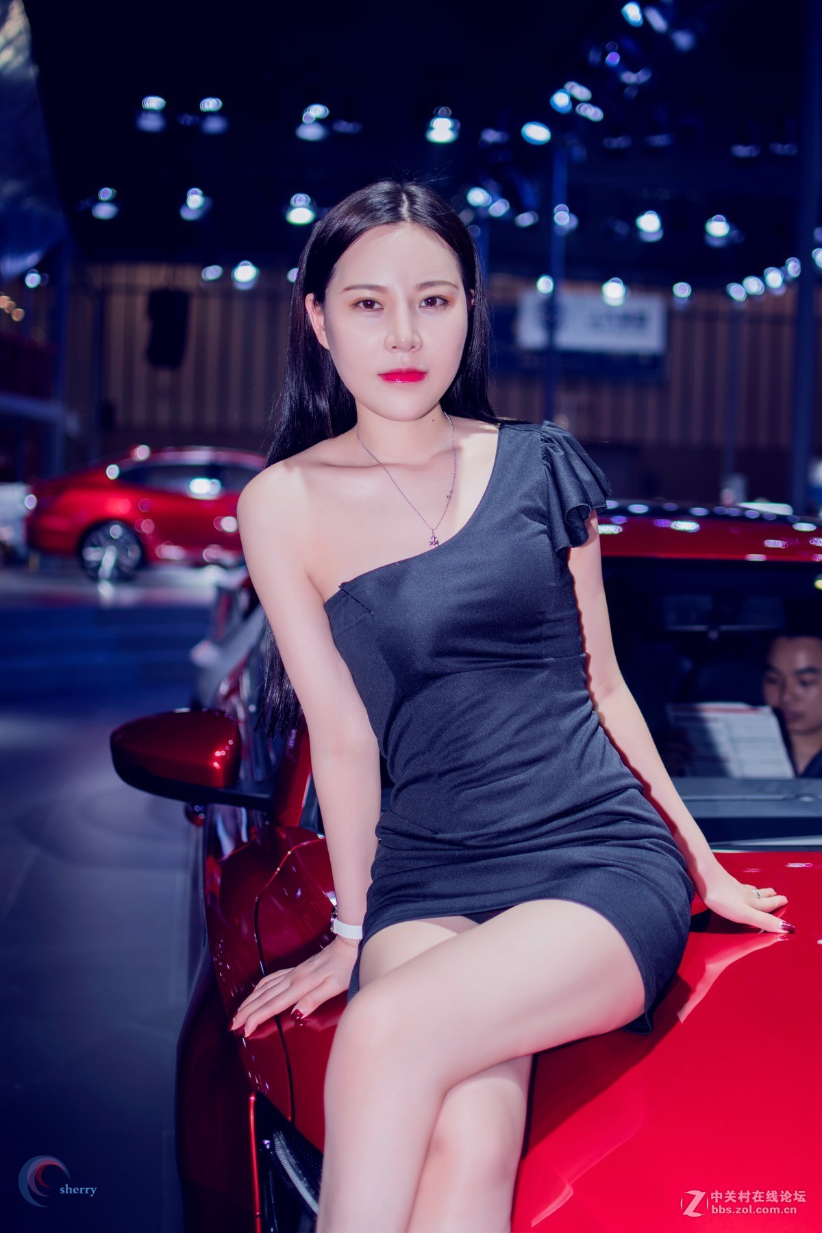 2018南京国际汽博会   满屏都是小仙女