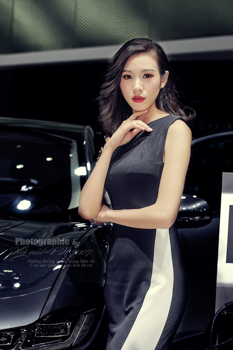 2018深港澳车展捷豹车模