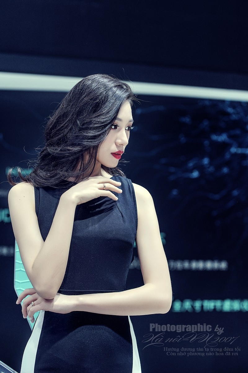 2018深港澳车展捷豹车模