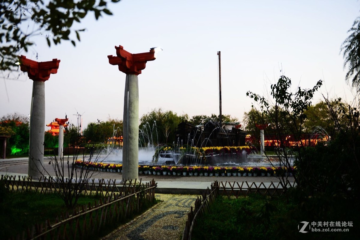 开封市重阳节清明上河园国际菊花展剪影