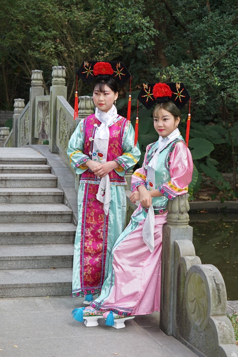 再装扮一个格格