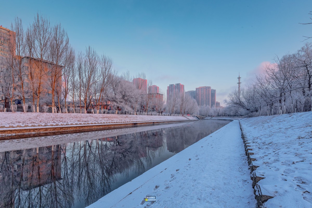 城市雪景