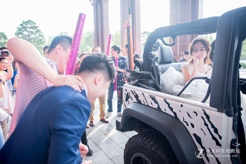 天津婚礼跟拍新娘新郎照片