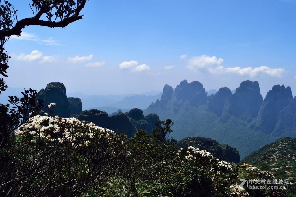 风光旖旎圣堂山