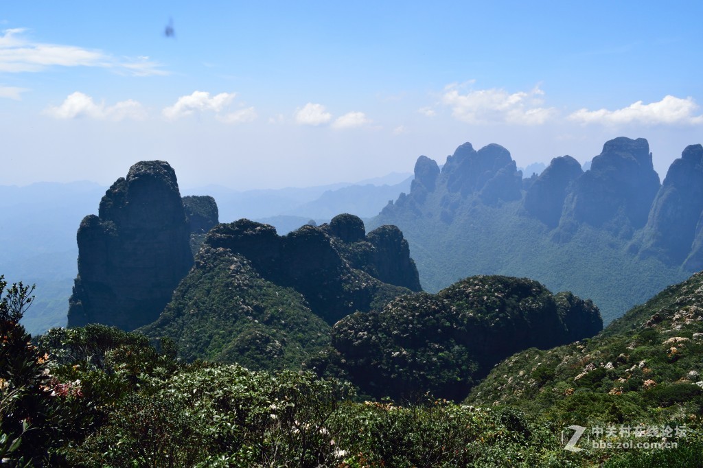 风光旖旎圣堂山