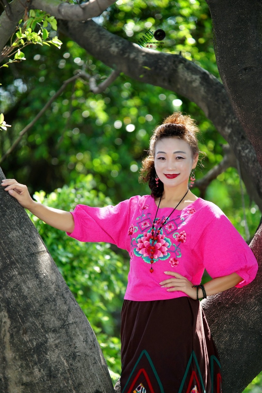 [ 爬树 一 回到十八 ]------蝴蝶