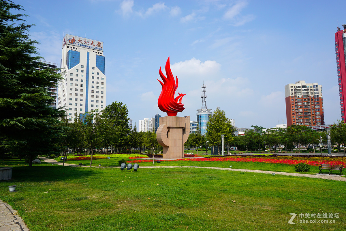 这些是索尼A6000+16-50狗头拍的，为什么我用750，就是排除出这样的锐度呢