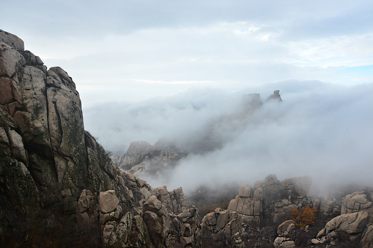 【 · 巨峰云海 · 】