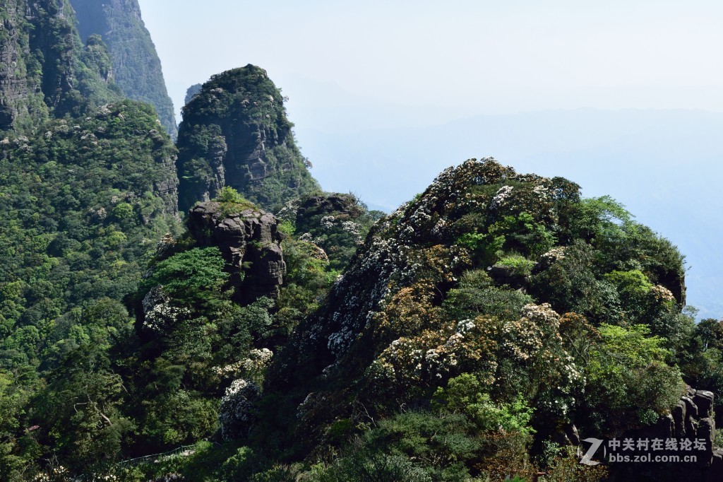风光旖旎圣堂山