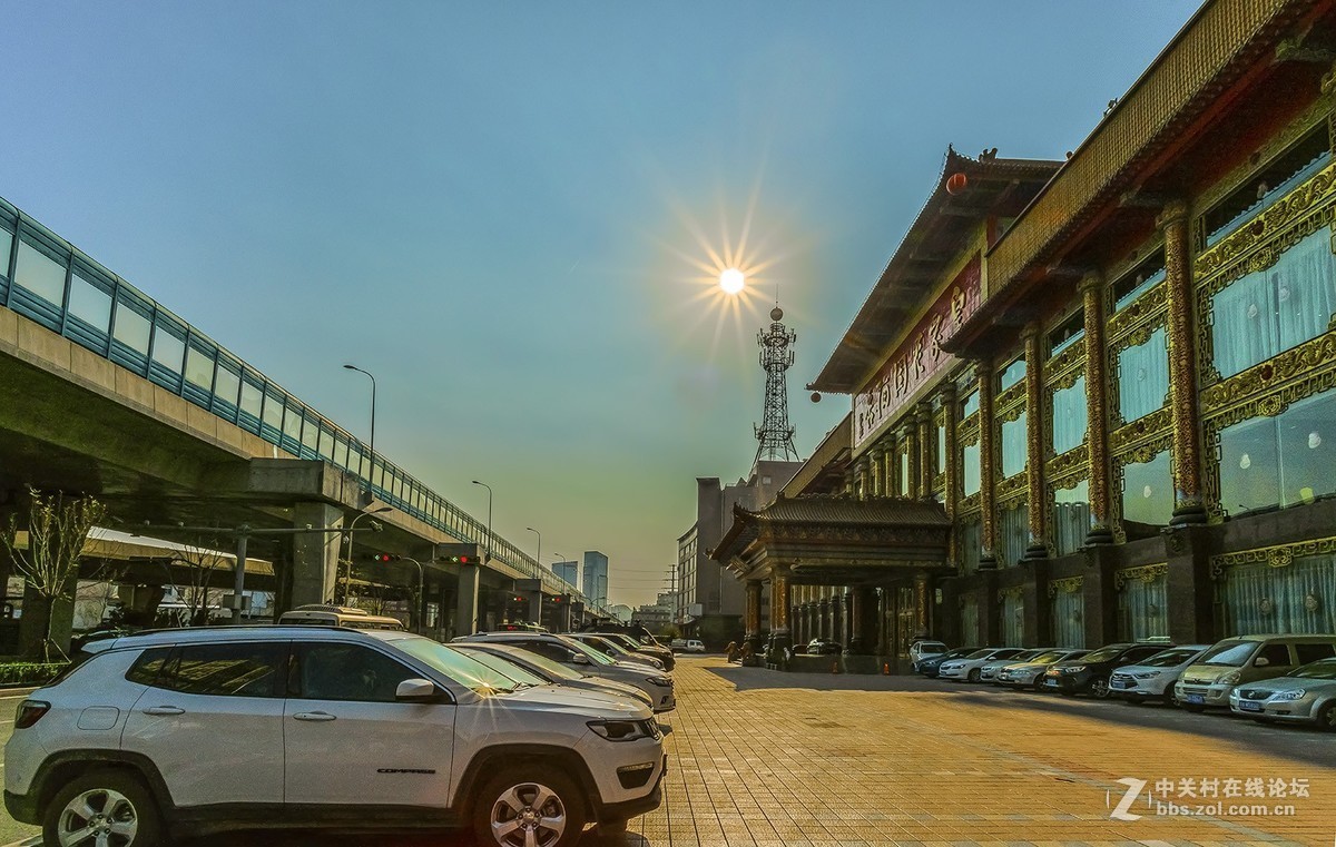 陪家人一天，依然转接佳能EF17-40/F4。