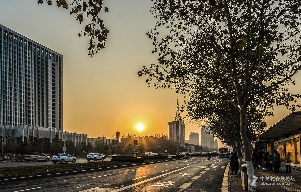 陪家人一天，依然转接佳能EF17-40/F4。